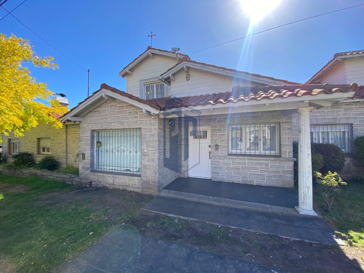 Chalet en Barrio Los Troncos